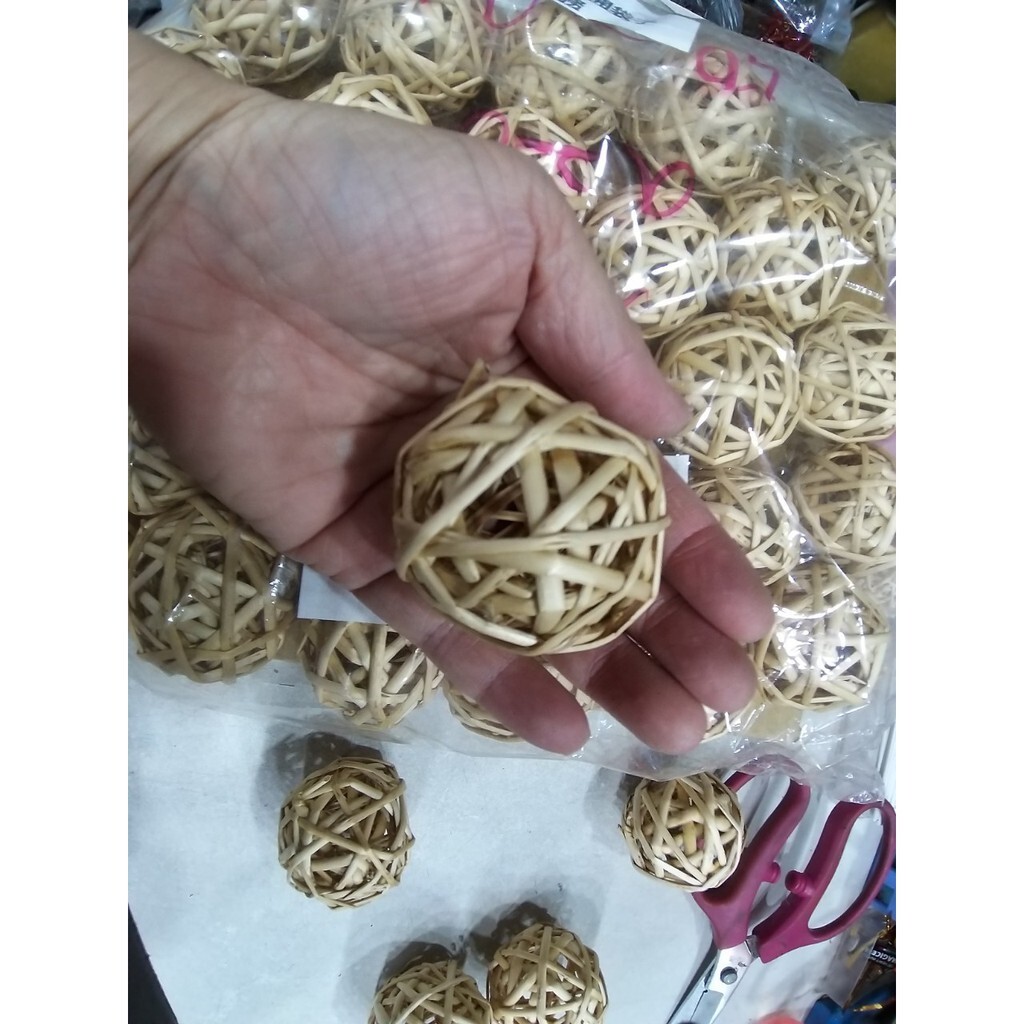 【台灣現貨速發】4-5公分米色藤球''竹片球