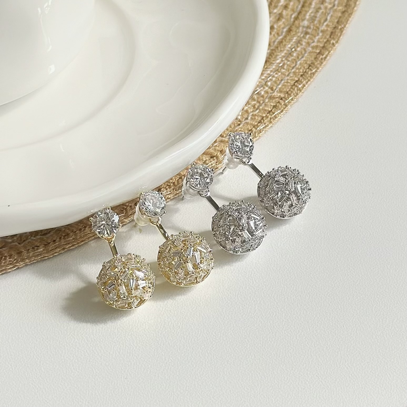 C150單鑽鋯石球前後兩戴式耳針