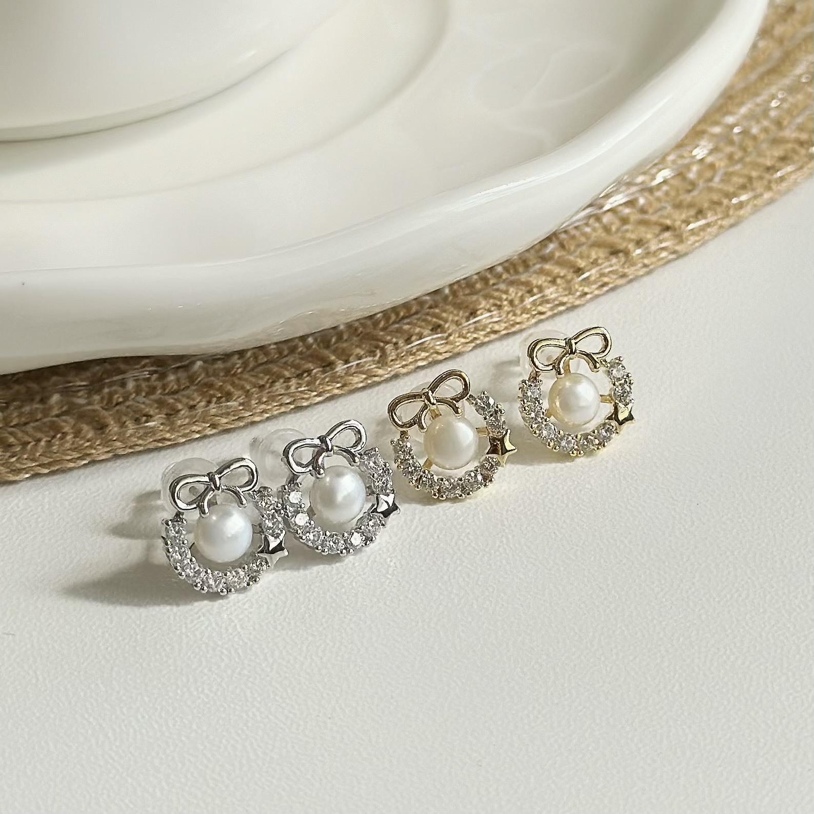 C151蝴蝶結鑽圈天然珍珠耳針