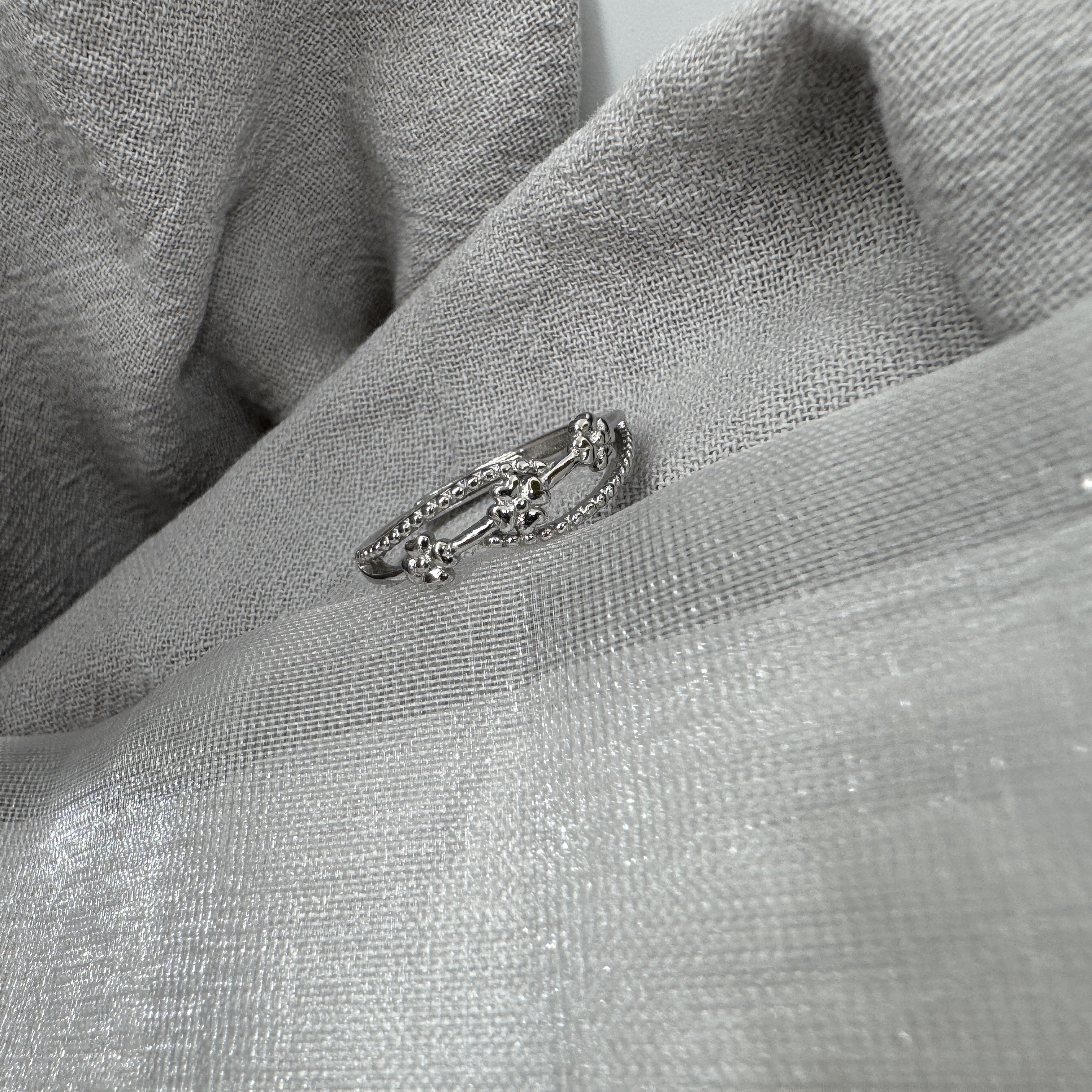 繽花戒 – 純銀戒指