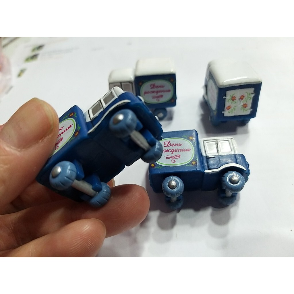 【台灣現貨速發】多肉植物//盆栽小配件//小玩偶(小路標//小貨車)