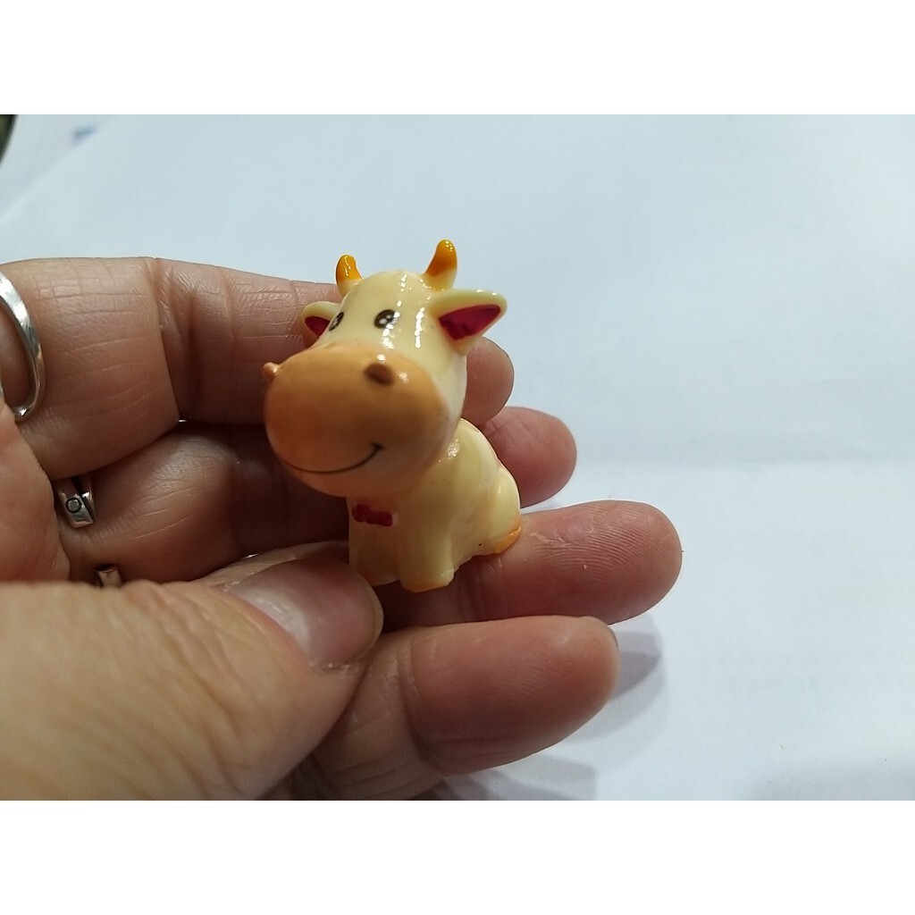 【台灣現貨速發】黃色小牛 小乳牛｜公仔 多肉植物 迷你園藝 盆栽裝飾 微景觀擺件 造景裝飾公仔
