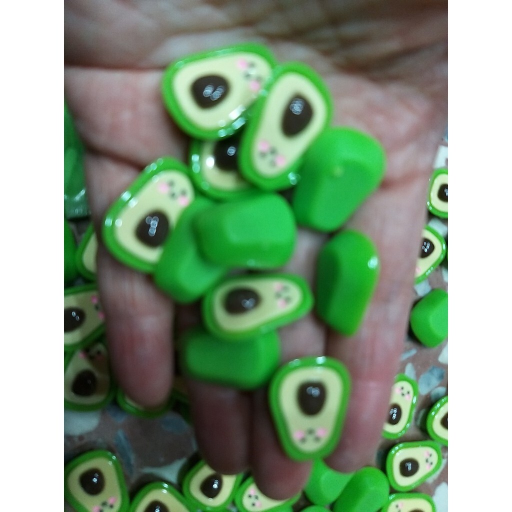 【台灣現貨速發】手機飾品迷你配件//手工藝貼片  (蝴蝶結/魚/蘋果/牛油果//鐵塔)一包10個*3=30元