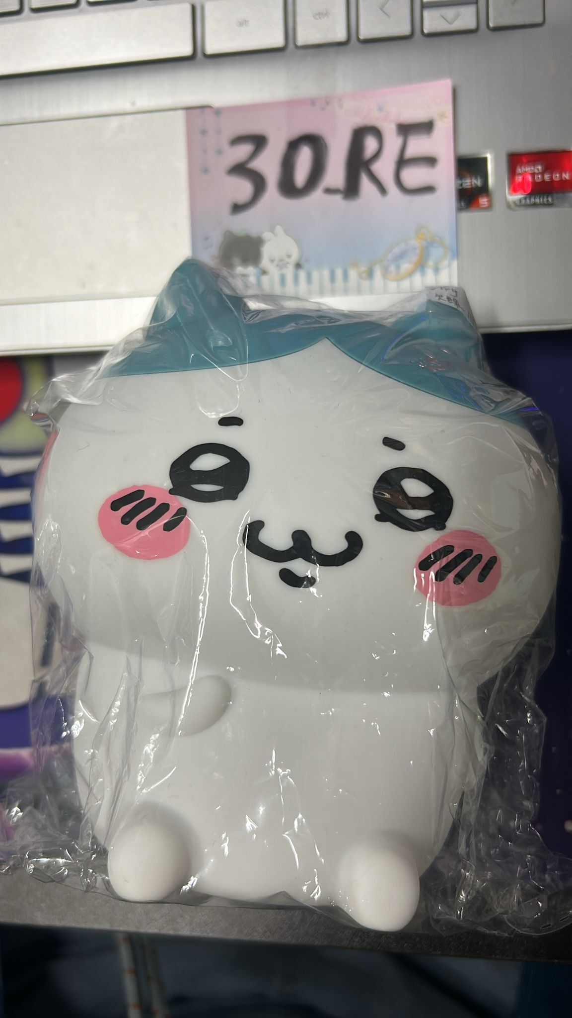 CHIIKAWA 八字貓 figure 燈 (已試)  (欠線) #30_RE