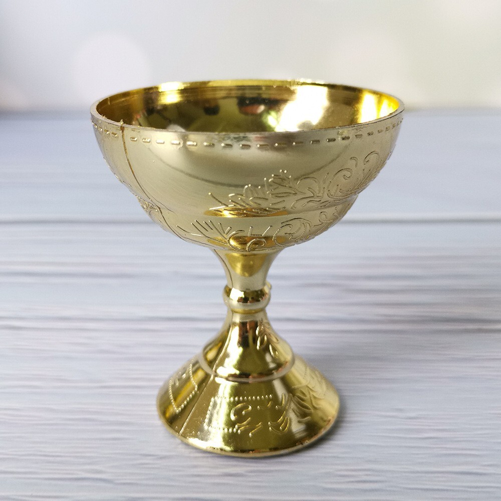 【台灣現貨速發】小金杯 冠軍杯 糖果盒 塑膠金杯｜8元----