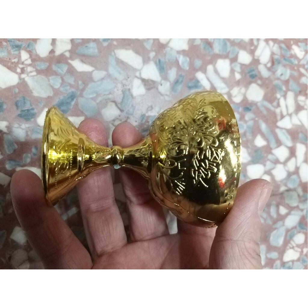 【台灣現貨速發】小金杯 冠軍杯 糖果盒 塑膠金杯｜8元----