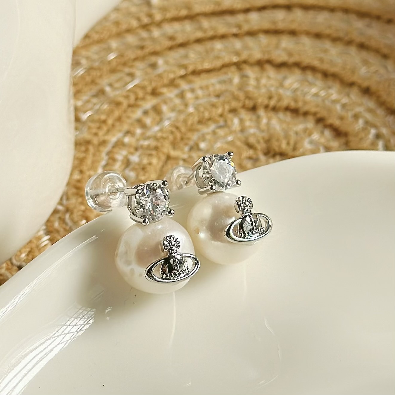 C157單鑽天然珍珠星球耳針