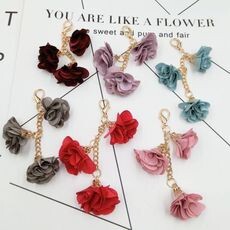 【台灣現貨速發】花朵金鍊掛飾 鑰匙圈配件吊飾 鑰匙扣  鑰匙圈 手機吊飾