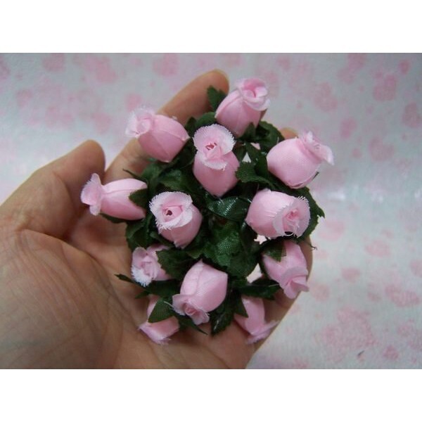 【台灣現貨速發】2公分人造迷你玫瑰花苞~婚禮小物裝飾佈置DIY包裝1把12朵 12元