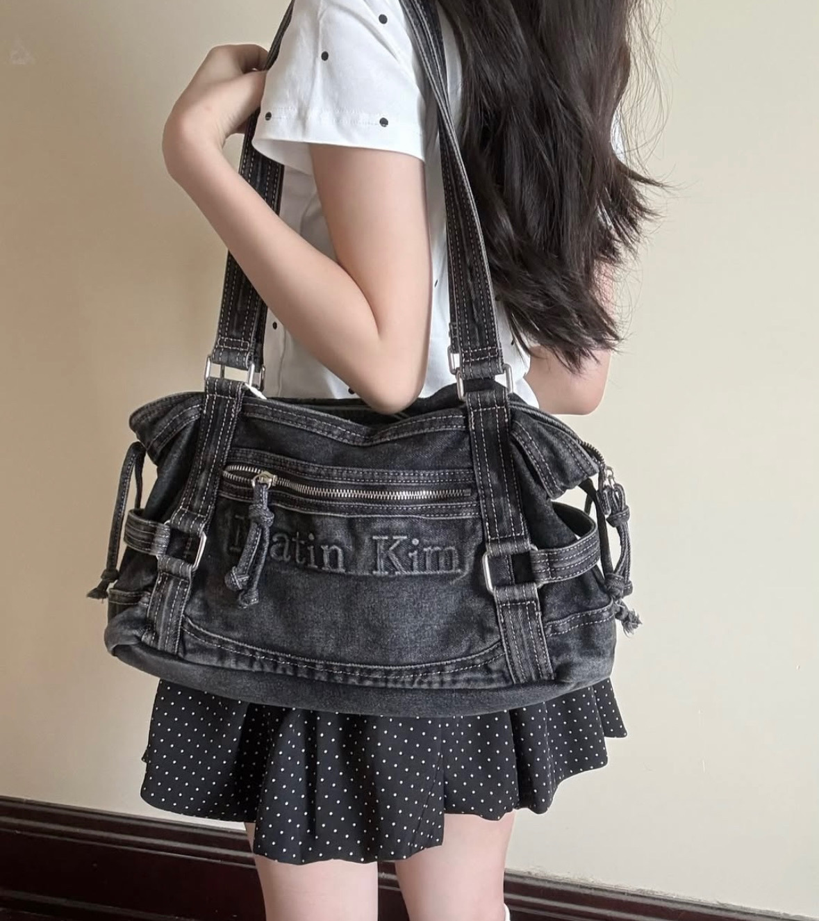【限時優惠預訂】MATIN KIM MATIN WASHED DENIM SQUARE BAG（2色）