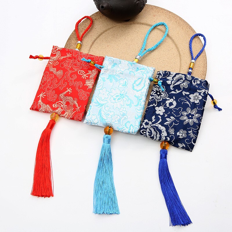 【台灣現貨速發】香包 福袋 刺繡香囊福袋 香包袋 七彩綢布刺繡袋｜9*12公分