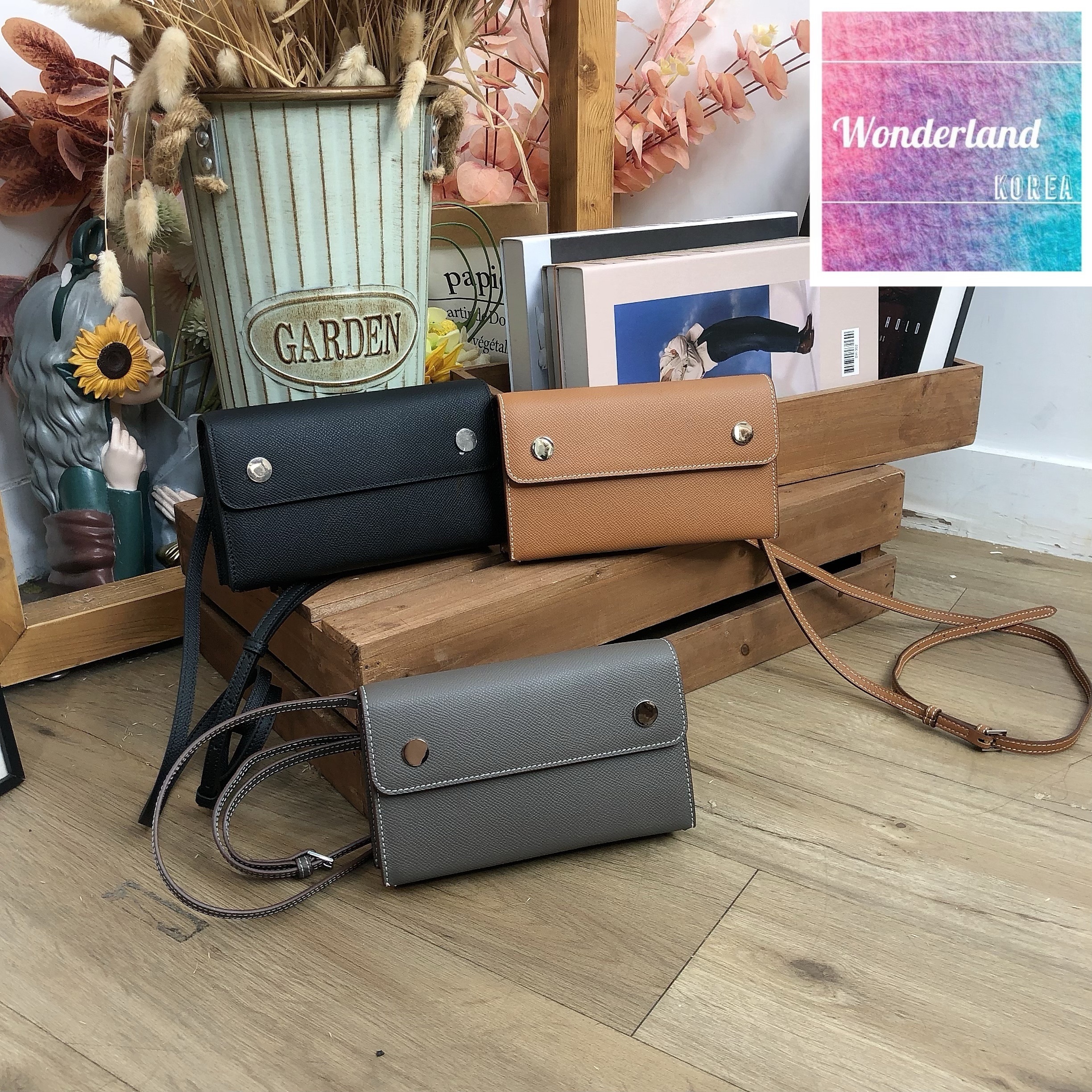 A13 W090913簡約小方包