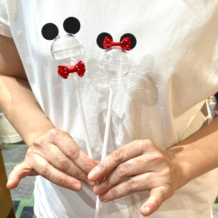 【台灣現貨速發】米奇米妮造型金莎壓克力球｜兩款隨機出貨｜金莎 壓克力 米奇 米妮 蝴蝶結 畢業季 慶生