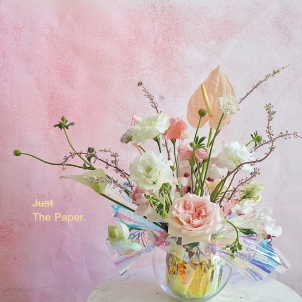 【台灣現貨速發】七彩 換彩 彩虹包裝紙 炫彩 透明 包裝紙｜幻彩膜 彩虹紙 花束包裝紙 透明包裝紙