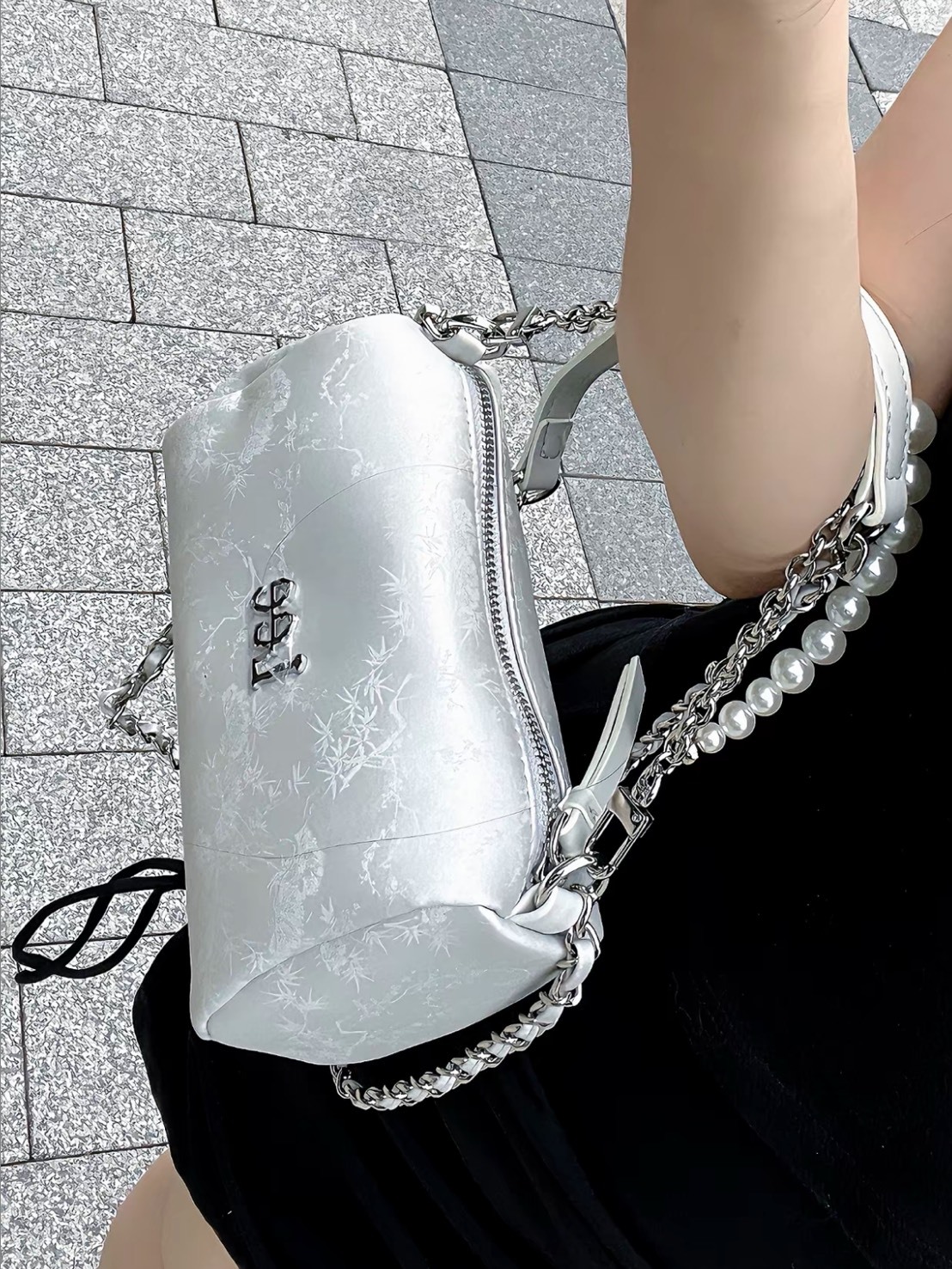 LEE 新中式 饅頭包