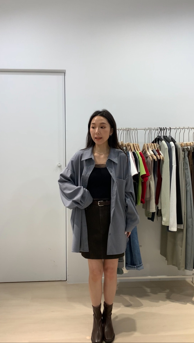 (現貨) 海鹽焦糖冷萃 大大件質感細細格紋襯衫(有口袋) _50150