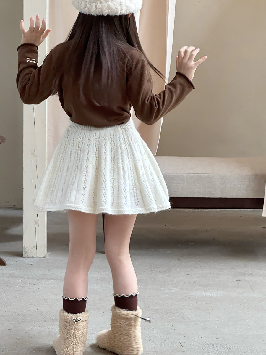 溫柔風杏色花紋鏤空針織短裙