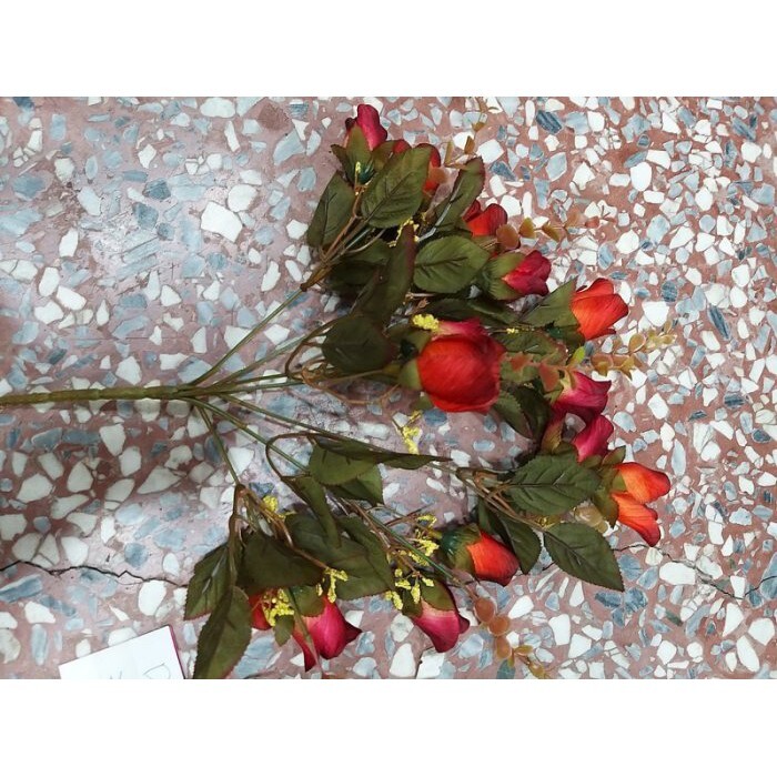 【台灣現貨速發】玫瑰 人造含苞玫瑰花 14朵