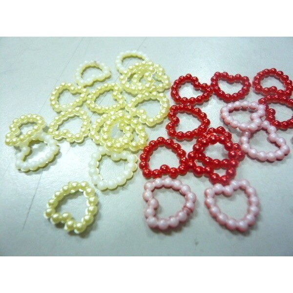 【台灣現貨速發】0.4元-1公分連珠摟空愛心--一包100入