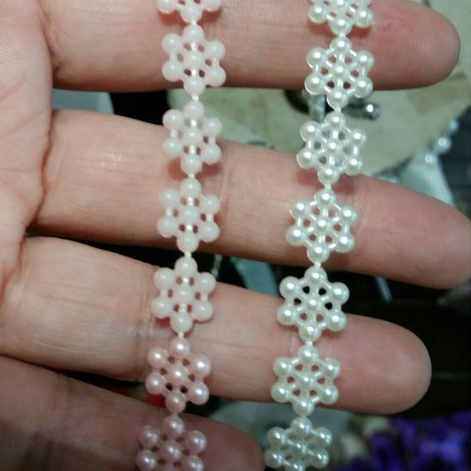 【台灣現貨速發】10mm 珍珠鍊 七珠 太陽珠 珍珠鍊 花形珍珠 珍珠緞帶 | 白/粉色/五彩透明/亮粉 |一尺