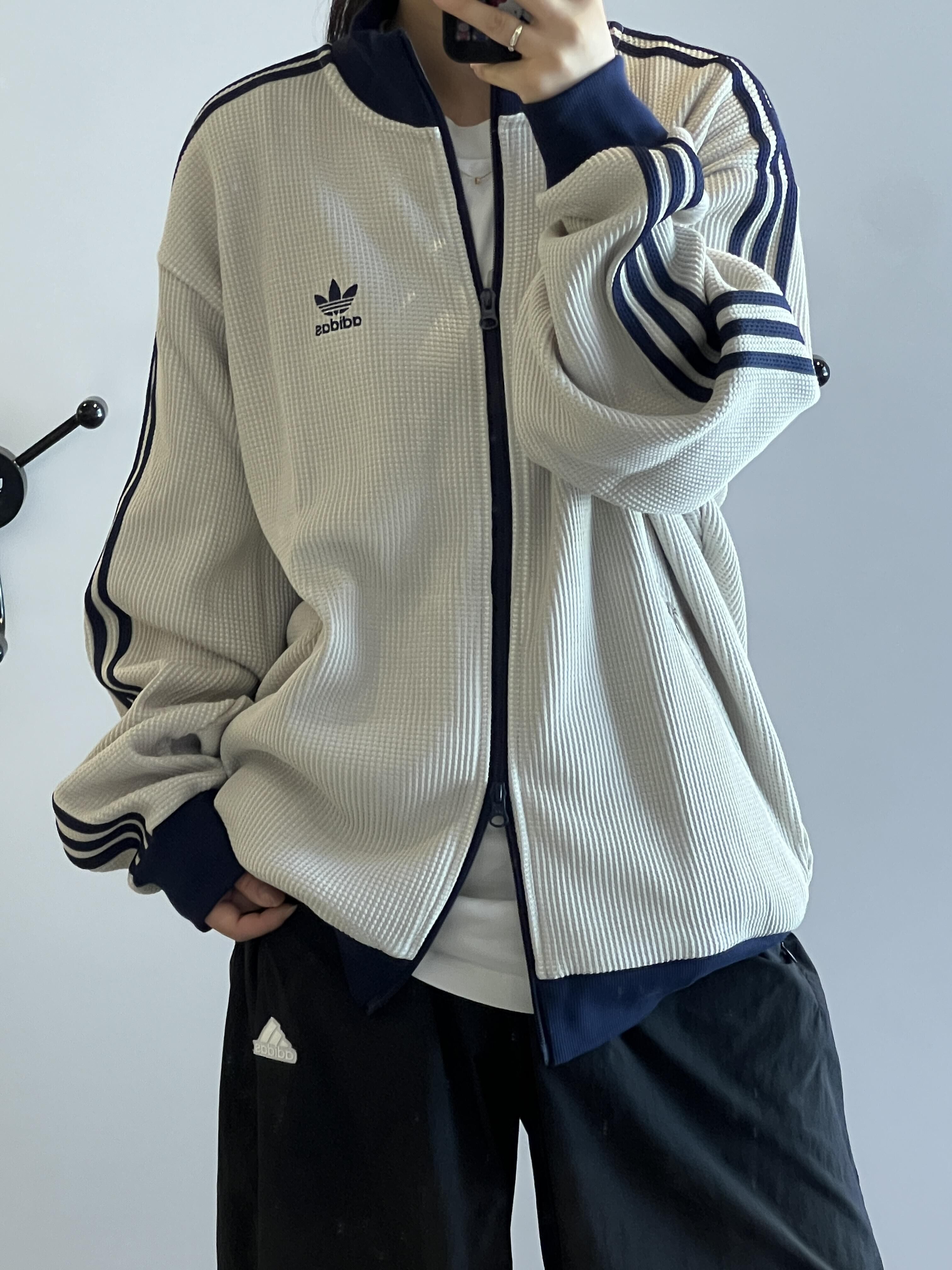代購-Adidas Originals Top KNIT SS25 TRACK 立領 華夫格 外套  KC2618藍白/KC2620棕咖