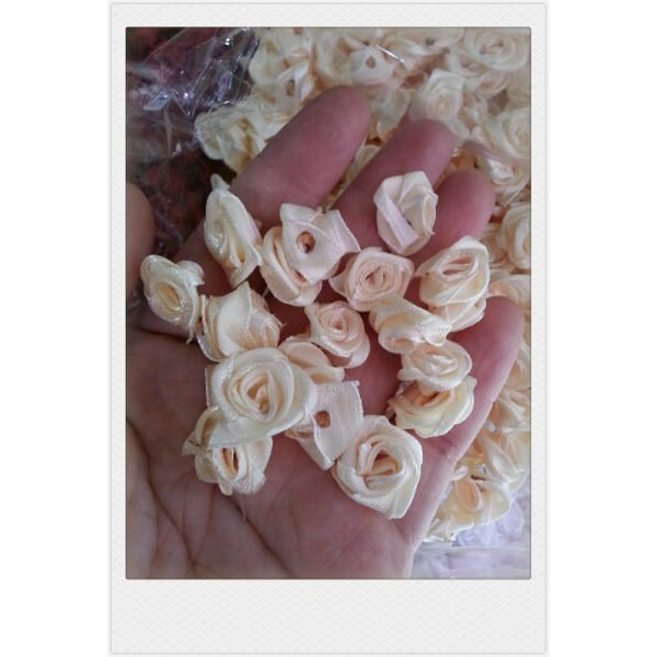 【台灣現貨速發】珠寶捧花--不帶葉大秀士玫瑰花朵