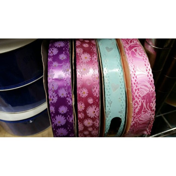 【台灣現貨速發】1.8公分花邊塑彩帶 塑膠緞帶+C124