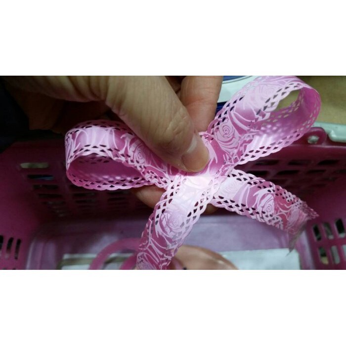 【台灣現貨速發】1.8公分花邊塑彩帶 塑膠緞帶+C124