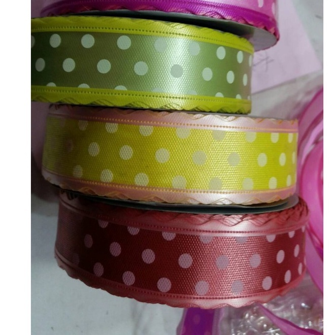 【台灣現貨速發】3.2公分花邊壓紋緞帶｜1捲50碼 70元｜緞帶 塑膠緞帶 包裝材料