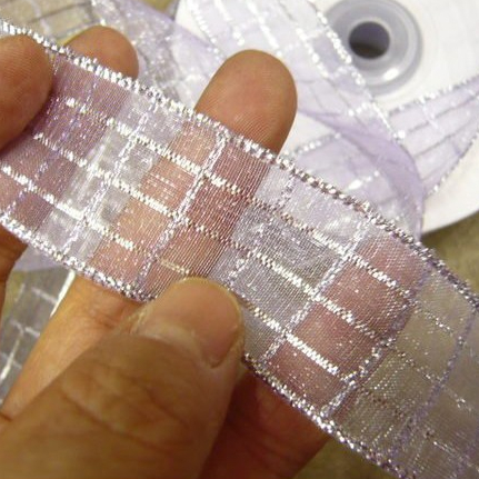 【台灣現貨速發】2.5公分銀格線紗帶｜約25碼｜紗帶 緞帶 手工 包裝材料 花束綁帶 花束