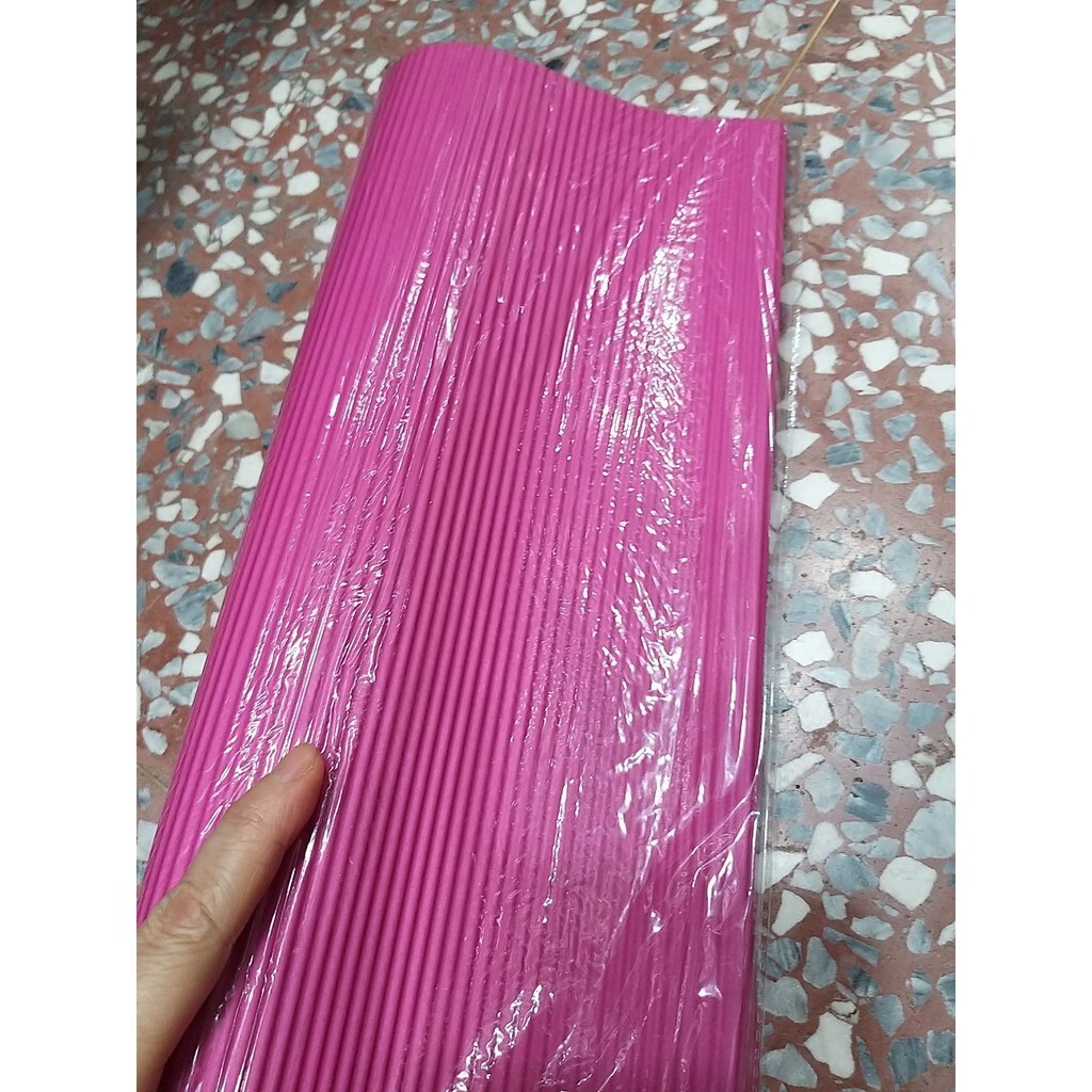 【台灣現貨速發】素瓦楞包裝紙 瓦愣紙 素色 包花束 禮物包裝紙