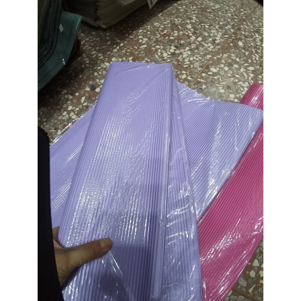 【台灣現貨速發】素瓦楞包裝紙 瓦愣紙 素色 包花束 禮物包裝紙