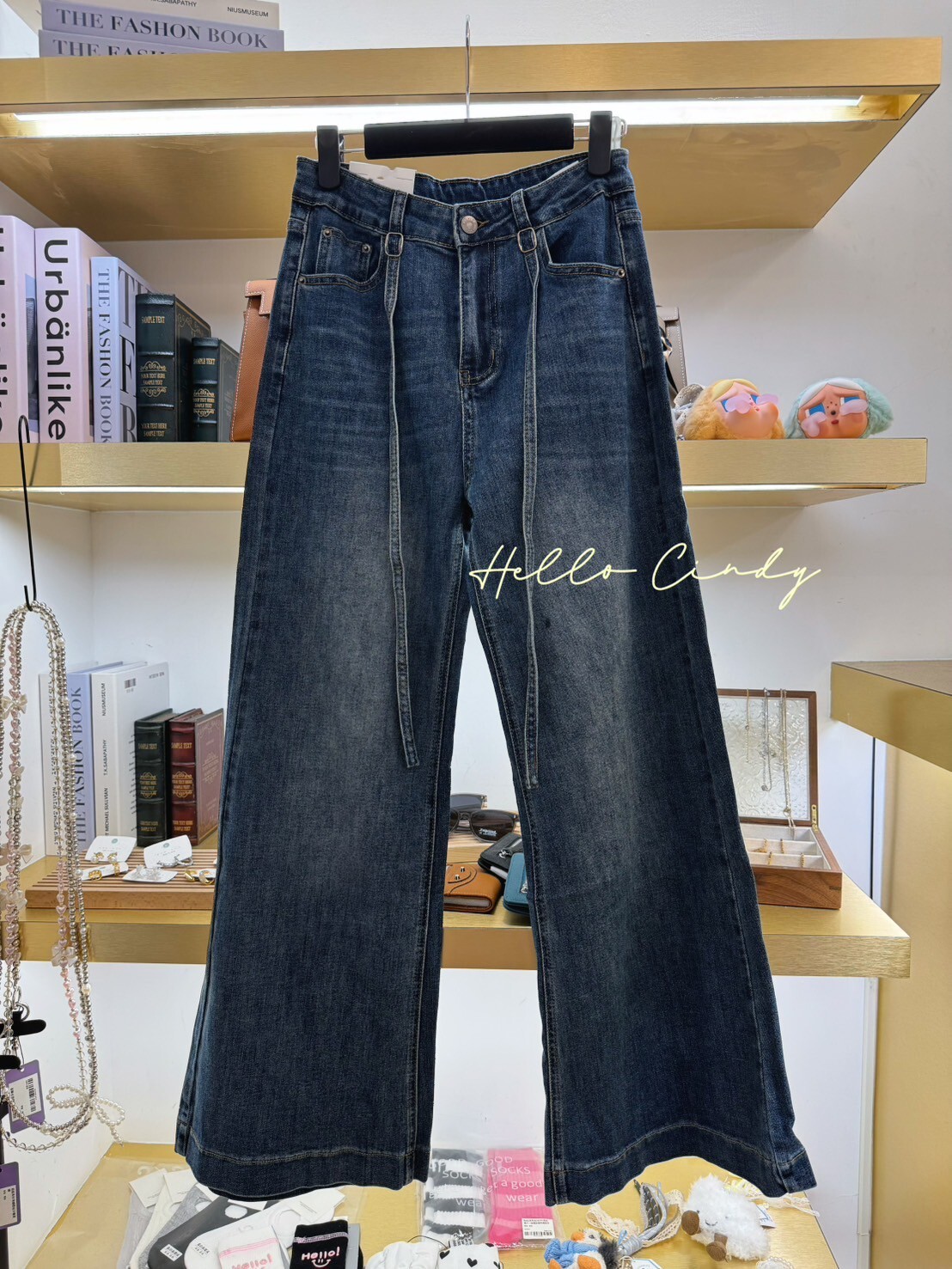 Baby系列 B09011 現貨+預購-秋季簡約設計感造型長帶微喇叭牛仔寬褲