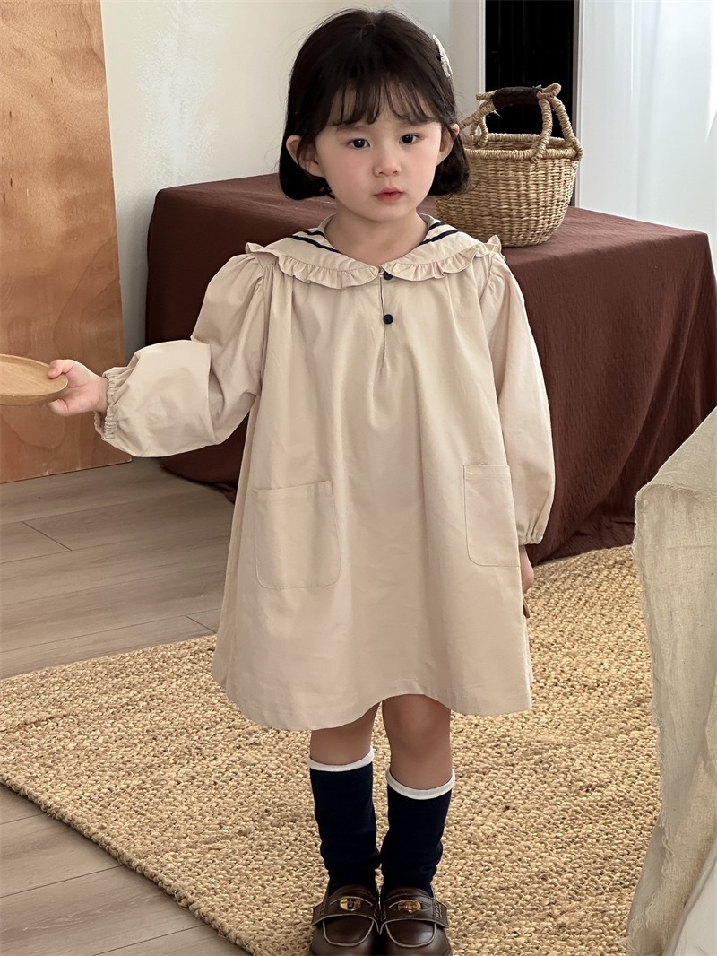 兩色海軍領花邊洋裝