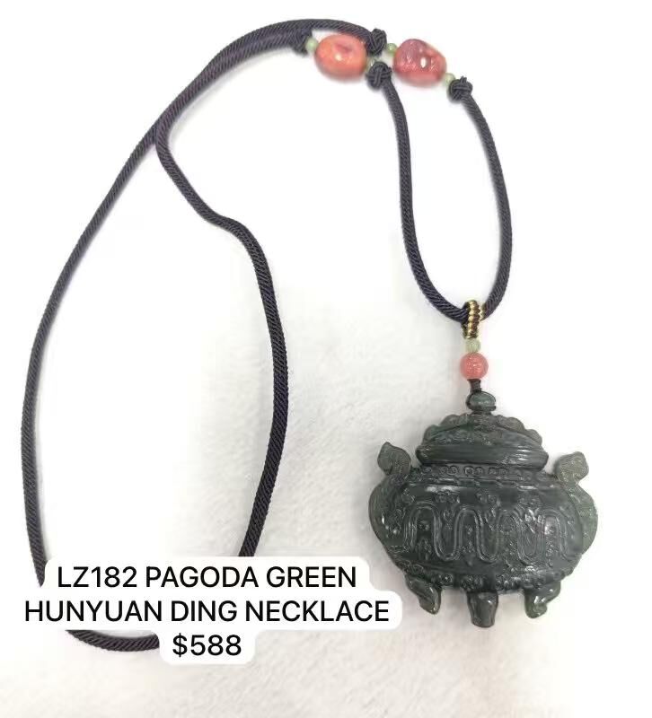 1 LZ182 PAGODA GREEN HUNYUAN DING NECKLACE