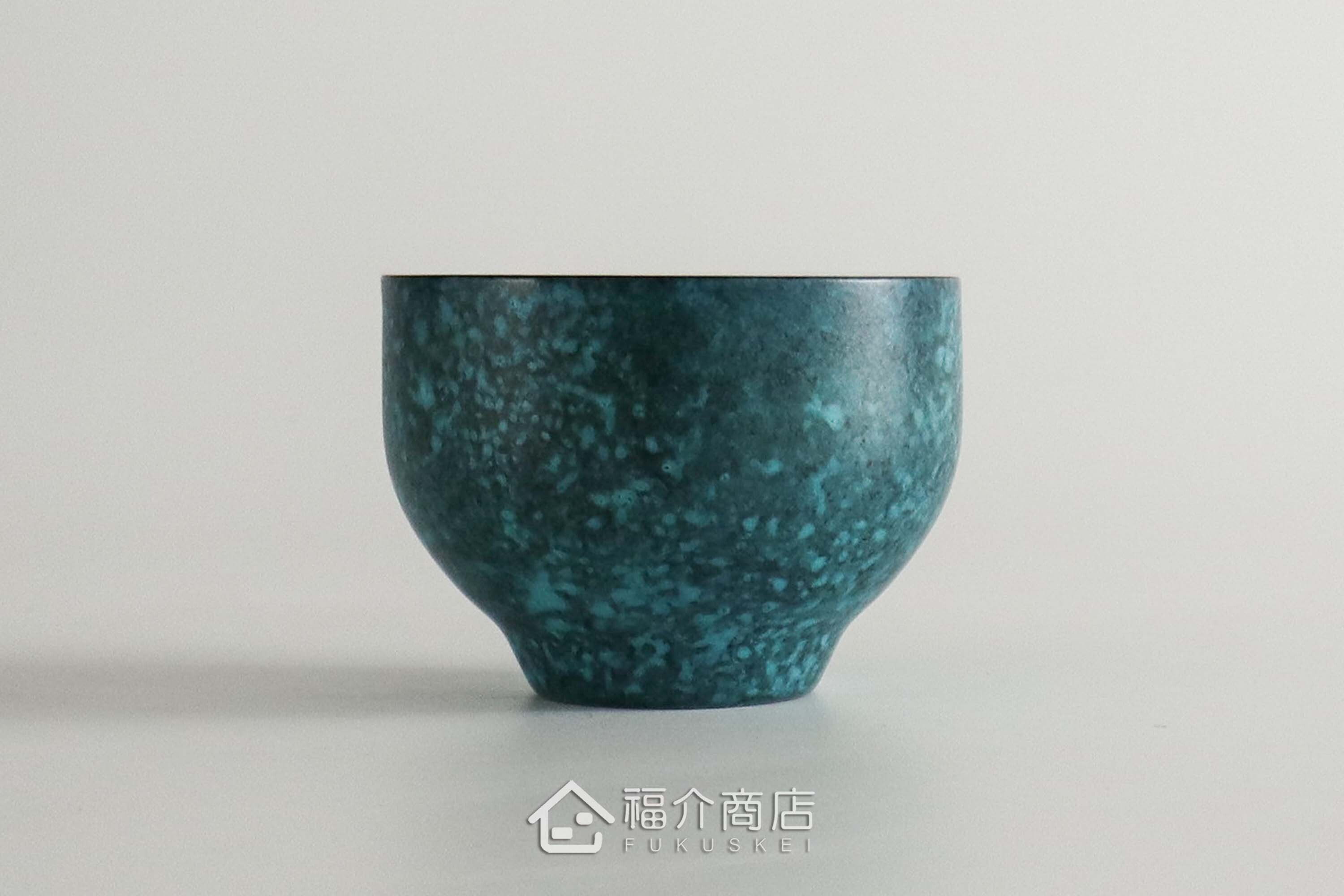 用於盛裝日本茶或清酒飲料用的星空藍造型不鏽鋼材質50ml雙層保溫杯