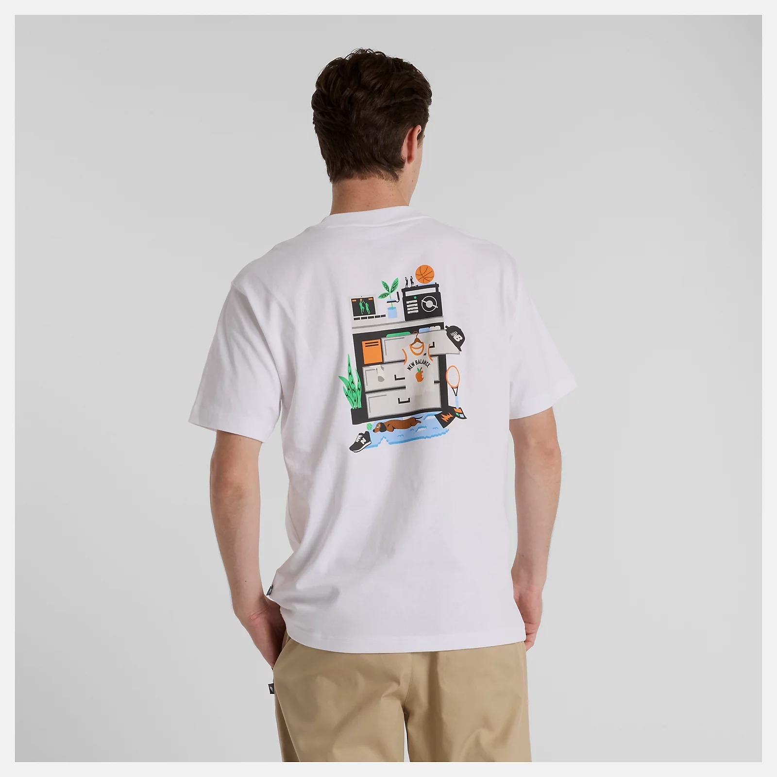 NEW BALANCE 短T NB 白色 ROOM 插畫家 棉質 短袖 男 MT51972WT