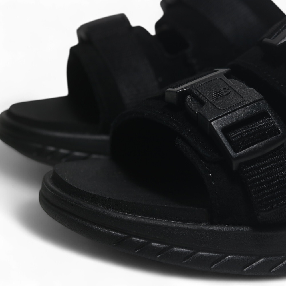 NEW BALANCE 拖鞋 NB 黑色 雙扣 麂皮 涼拖鞋 女 SWAUTLA1