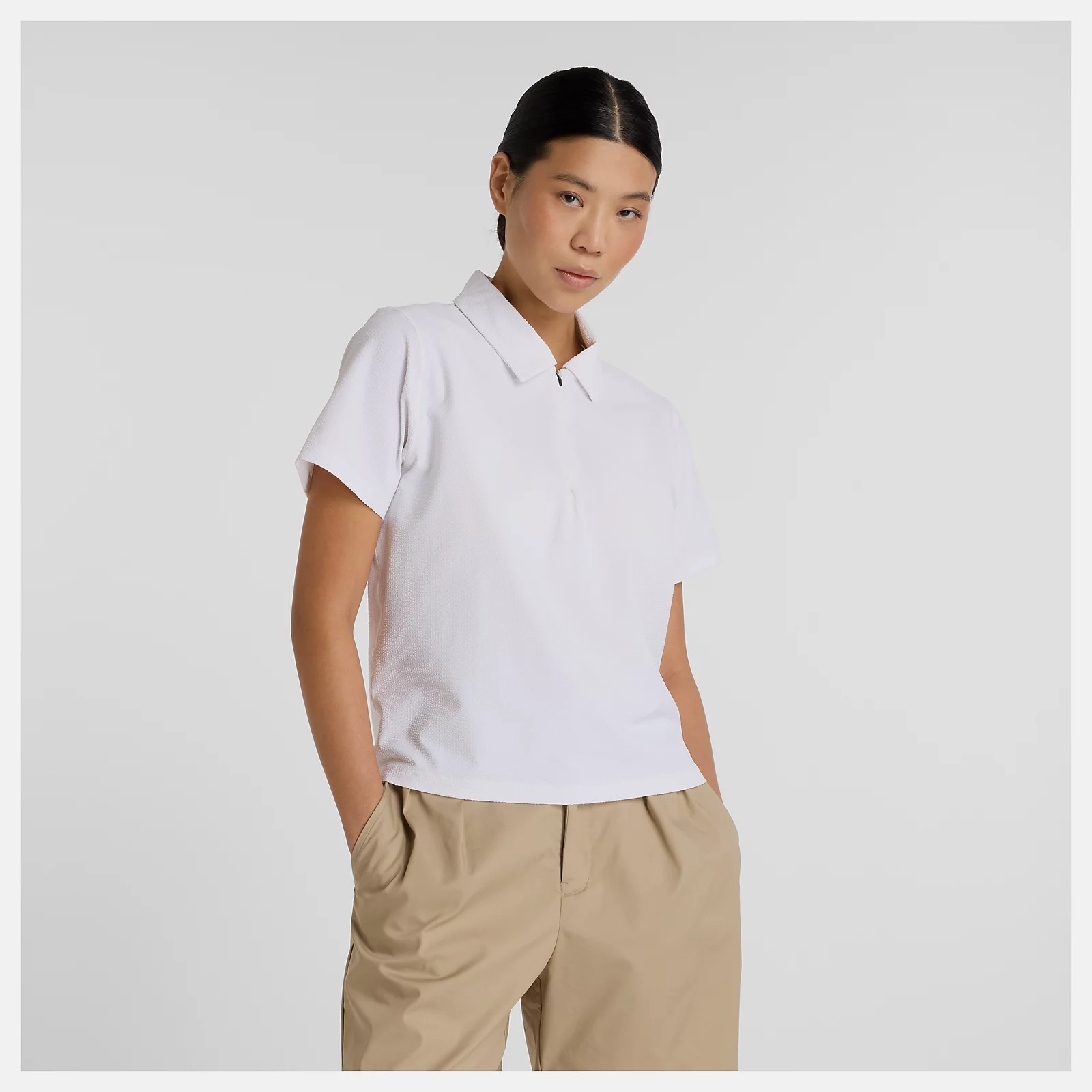 NEW BALANCE 短T NB 白色 泡泡紗 半開襟 短袖 女 WT51404WT