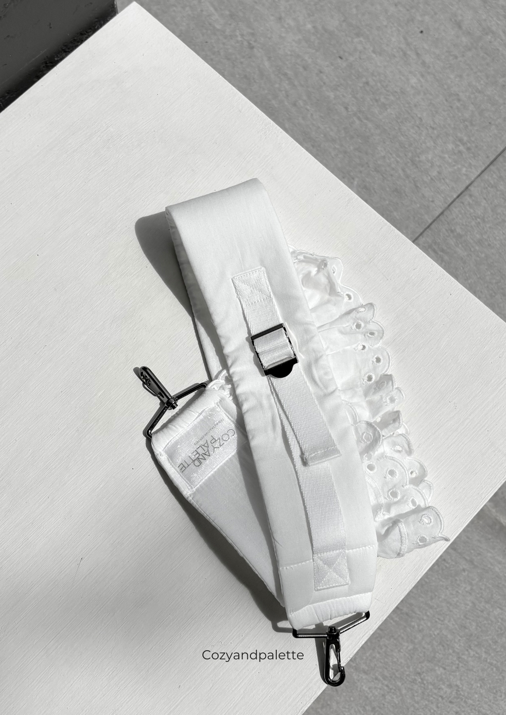 COZY-N 蕾絲肩背帶（搭配奶油提包)
