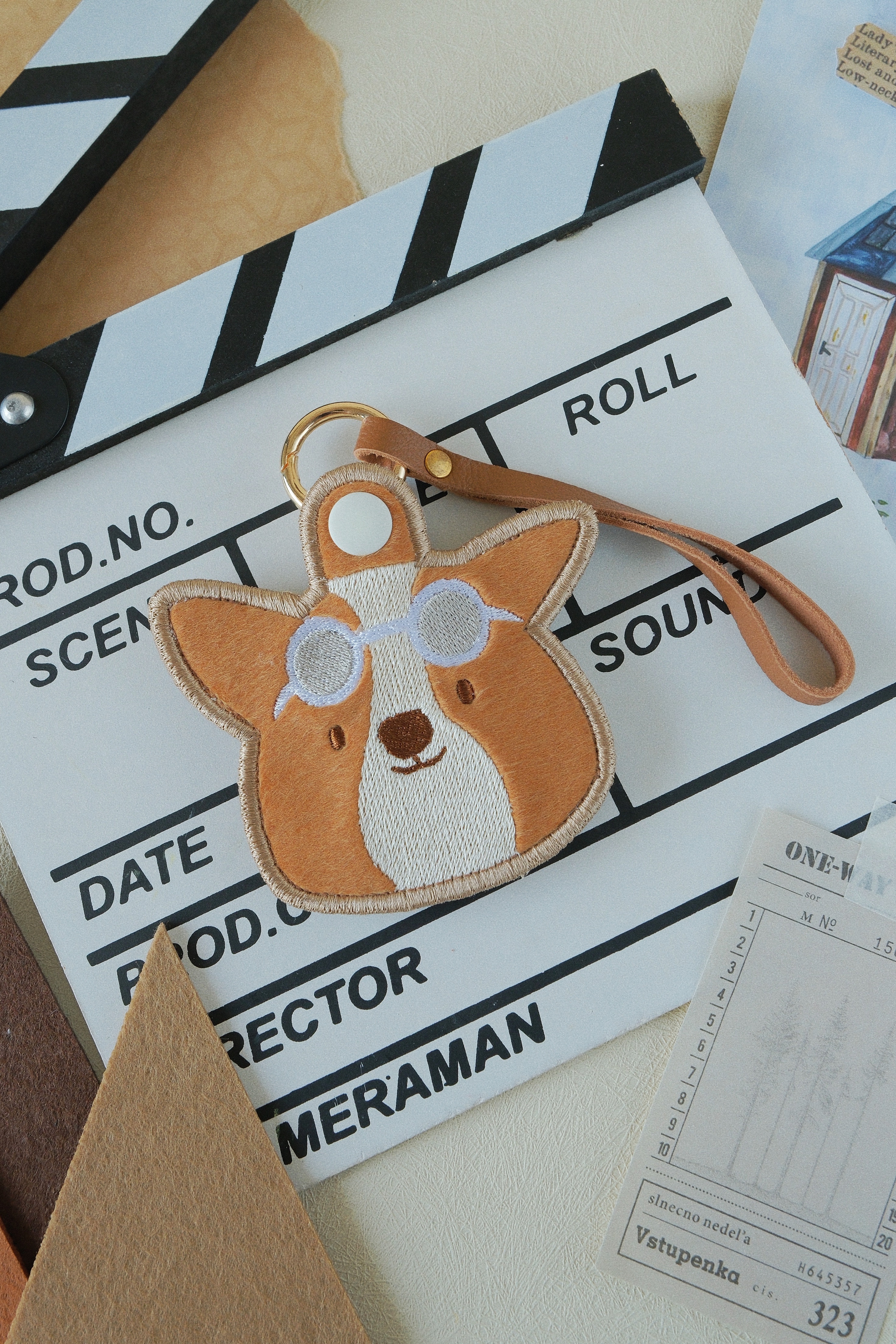 Hi Y.P store-刺繡萬用皮飾-獨家設計-柯基