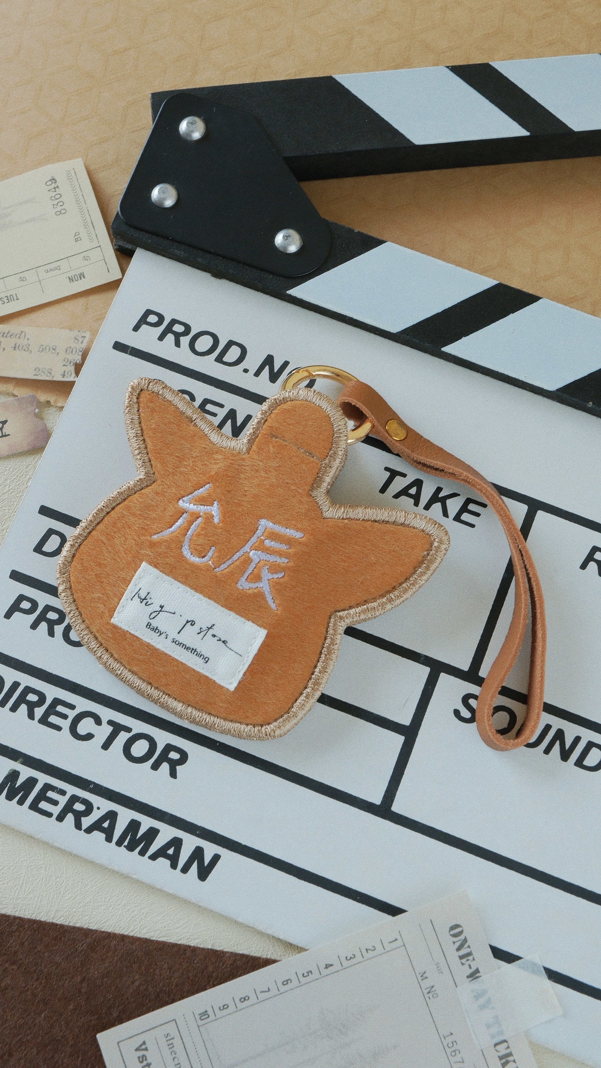 Hi Y.P store-刺繡萬用皮飾-獨家設計-柯基