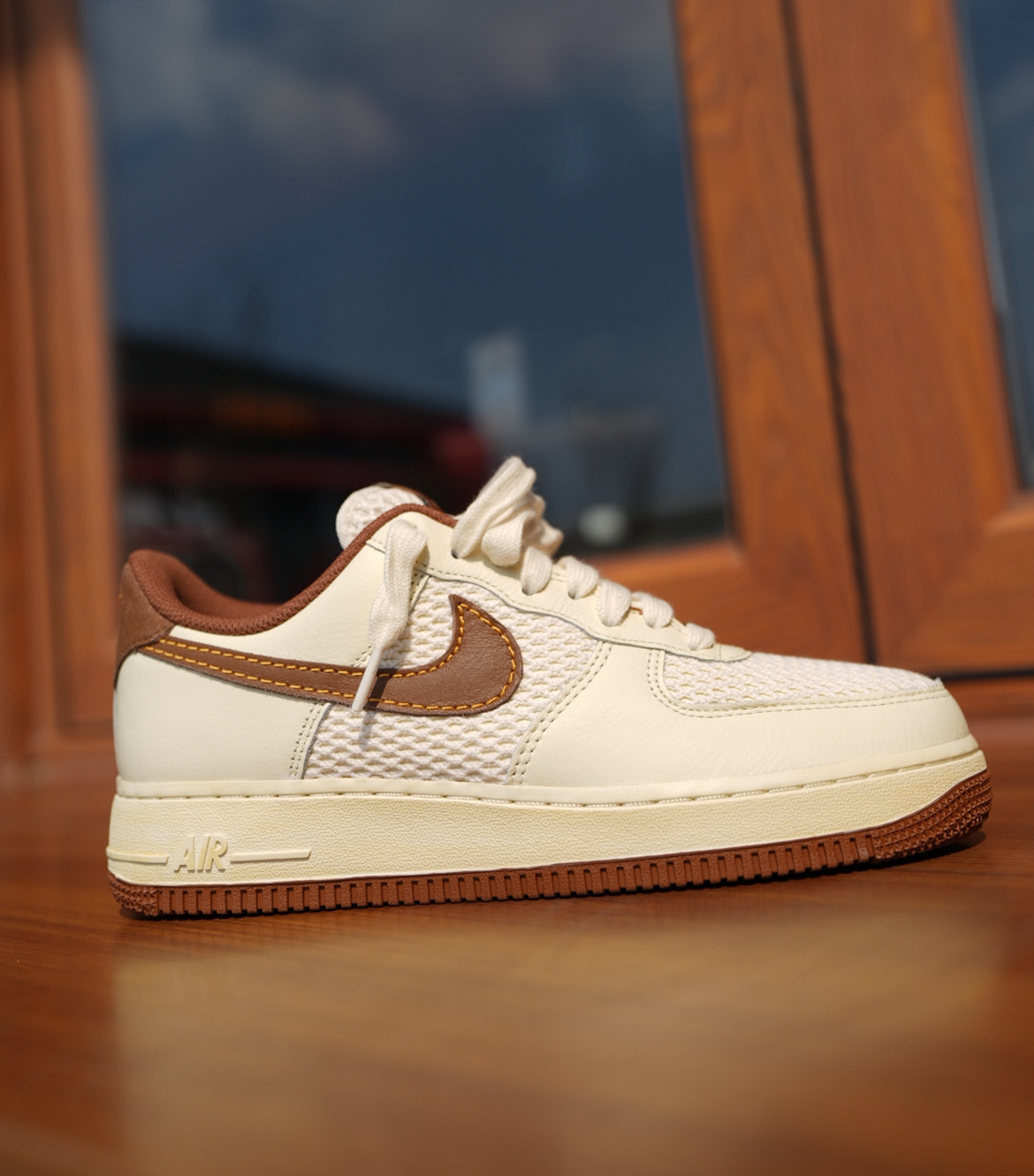 男鞋 NIKE AIR FORCE 1 '07 LV8 椰奶白棕 網眼 皮革 復古 透氣 經典 休閒鞋【IB7719-113】AF1