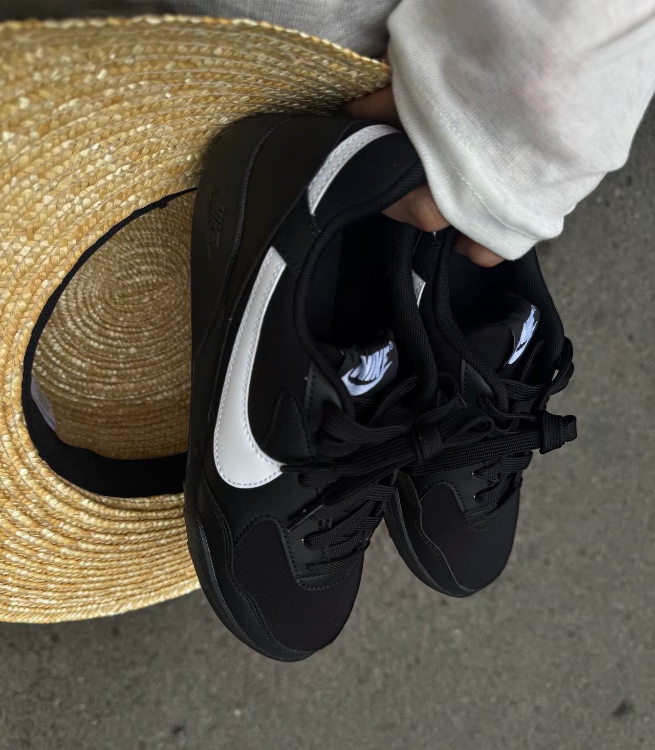 女鞋 NIKE W TERRA MANTA 黑白 休閒 復古 皮革 運動 休閒鞋【HQ1940-001】