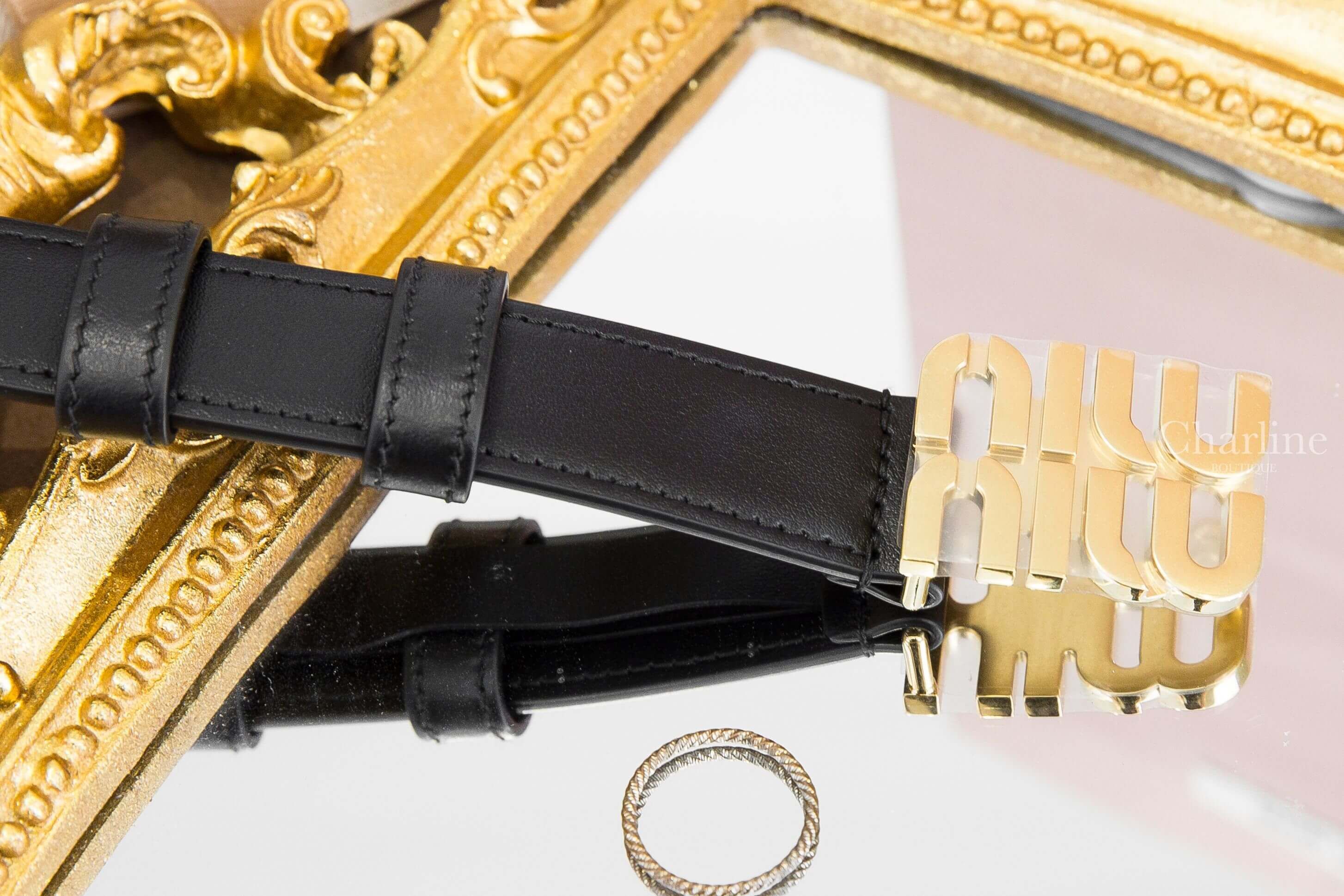Miu Miu Leather Belt 黑色金色字母小牛皮2.5cm皮帶