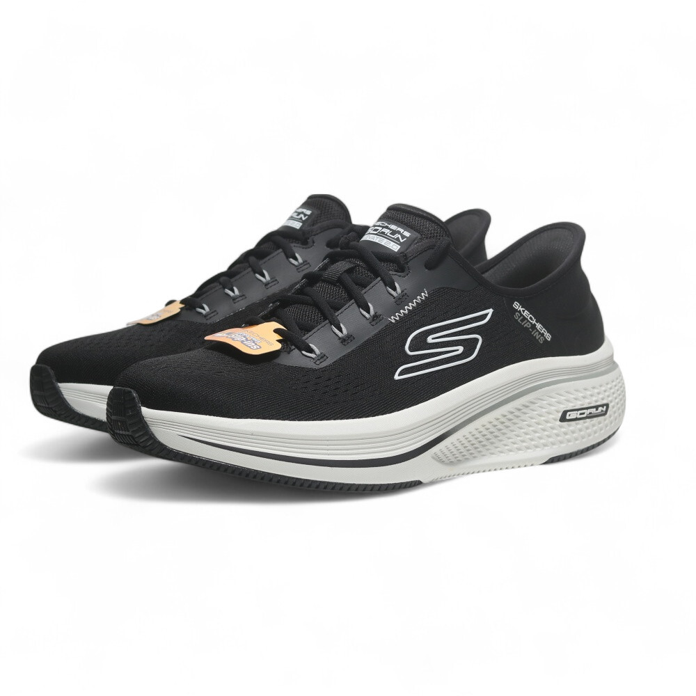 SKECHERS 慢跑鞋 GO RUN ELEVATE 2.0 黑白 瞬穿 男 220853BKW