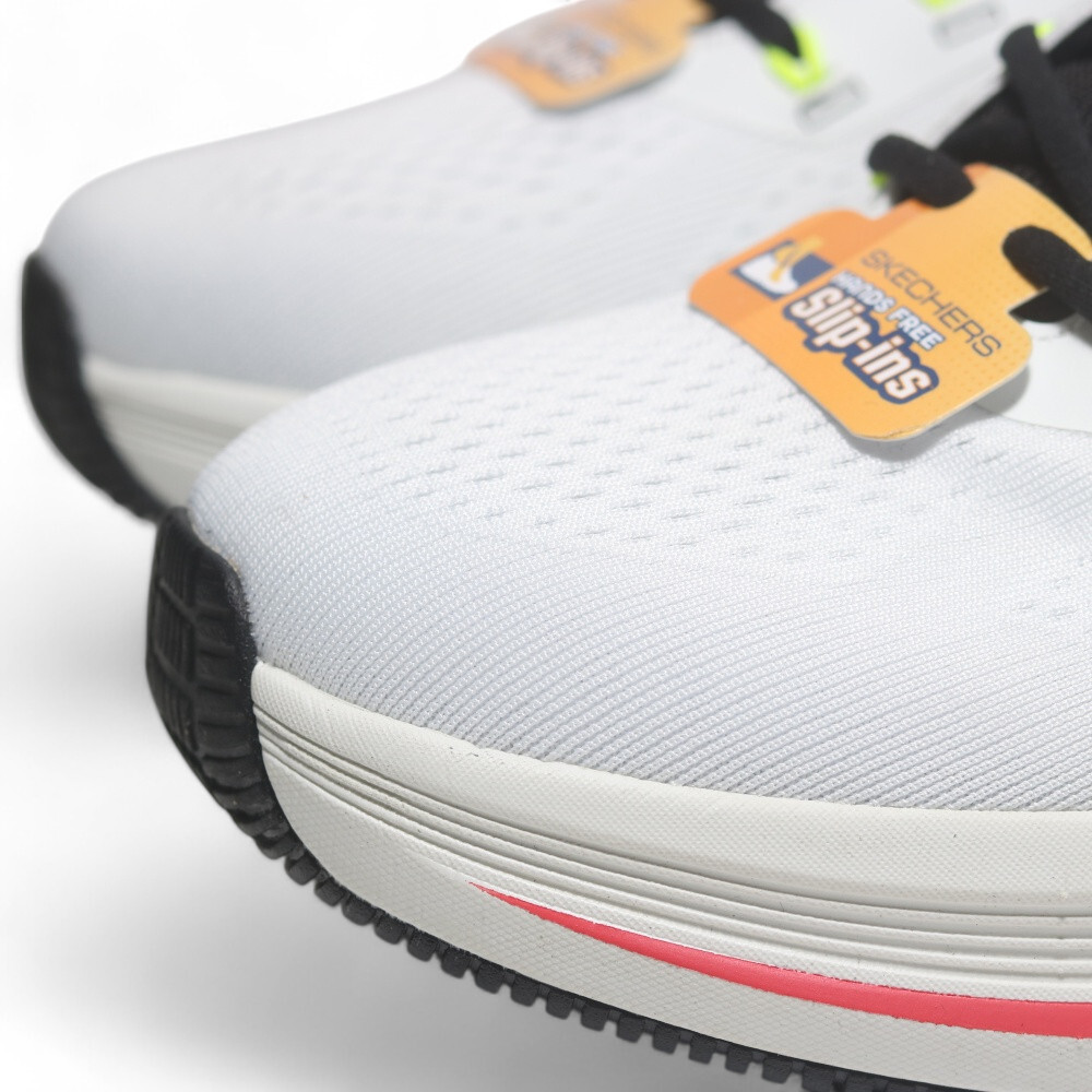 SKECHERS 慢跑鞋 GO RUN ELEVATE 2.0 白藍紅 瞬穿 男 220853WMLT