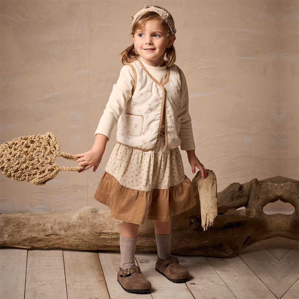 PIPPY 優雅小花純棉馬甲背心 卡其