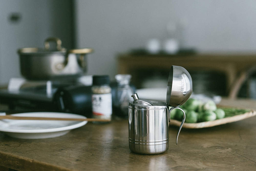 一菱金屬日本製 18-8 不鏽鋼不回滴油壺