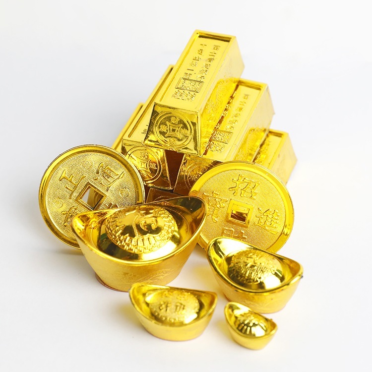 【台灣現貨速發】金條 錢幣 金幣 元寶 2.2-5.5公分 錢 大小金元寶｜招財進寶 元寶 金元寶 新年 過年 裝飾